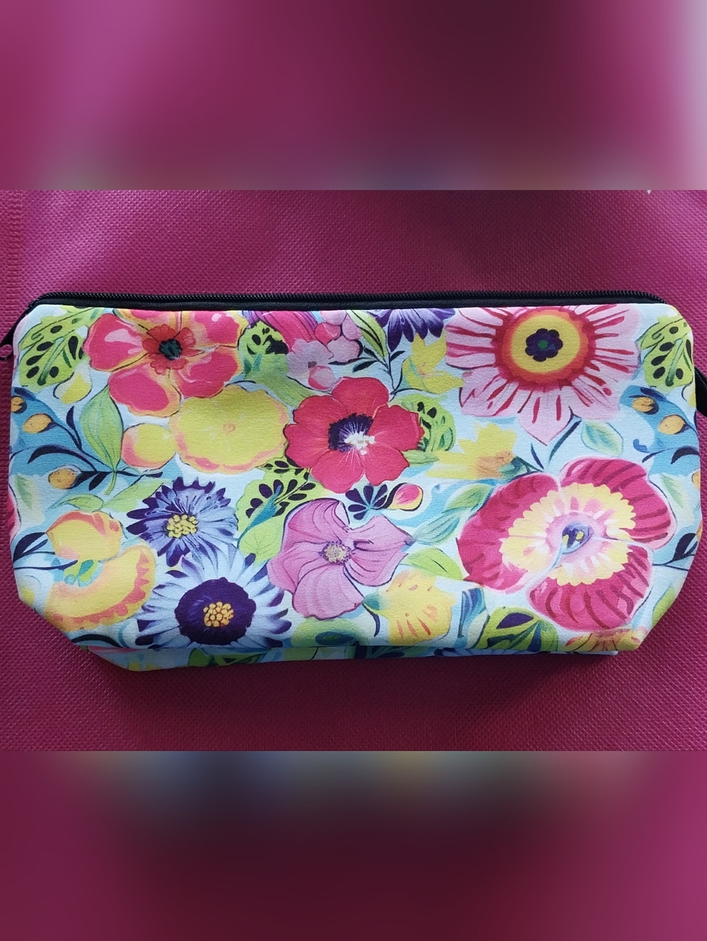 Floral Make-up Bag (Padded, Waterproof) - Picture 2 of 5